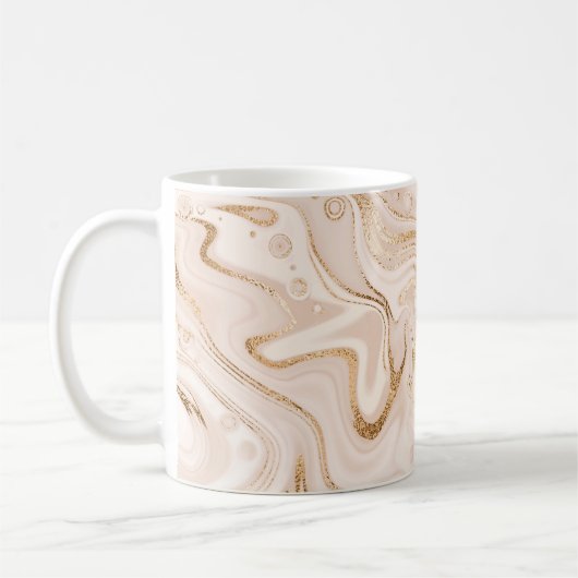 ベージュの液体大理石で金ゴールドグリッターを コーヒーマグカップ (左)
