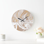 ベージュの液体大理石、金ゴールドラインアート。 ラージ壁時計 (ホーム)
