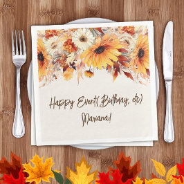 ベージュの紙ナプキンに秋の花