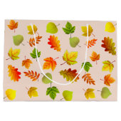 ベージュの美しい秋の葉 ラージペーパーバッグ (裏面)