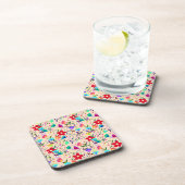 ベージュの背カラフル面花の模様 コースター (右側)