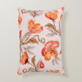 ベージュの背景に継ぎ目のないケシの花の模様 アクセントクッション (正面(垂直))