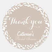 ベージュの葉のブライダルシャワー ラウンドシール (正面)
