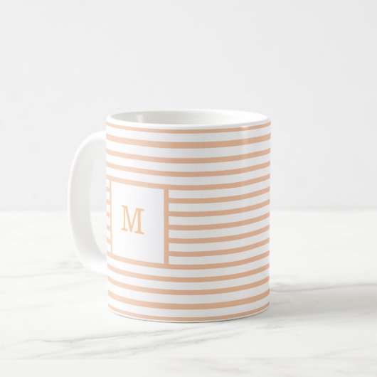 ベージュアンドホワイトストライプズカスタムモノグラム コーヒーマグカップ (正面左)