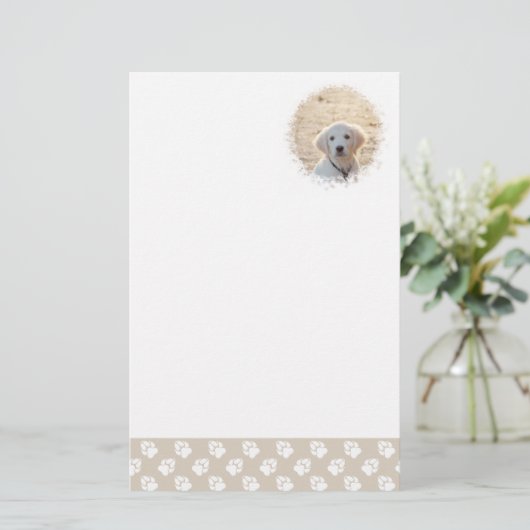 ベージュカスタムと白い前足のペット写真テンプレート 便箋 (スタンド正面)