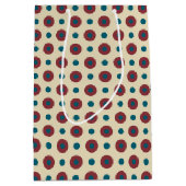 ベージュギフトバッグのジャンボ赤くおよび青の水玉模様 ミディアムペーパーバッグ (正面)