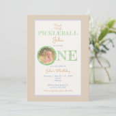 ベージュクロールウォークピックルボールテーマ1st誕生日 招待状 (スタンド正面)