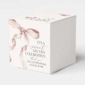 ベージュコケットボウスウィート16誕生日パーティギフト フェイバーボックス (正面サイド)