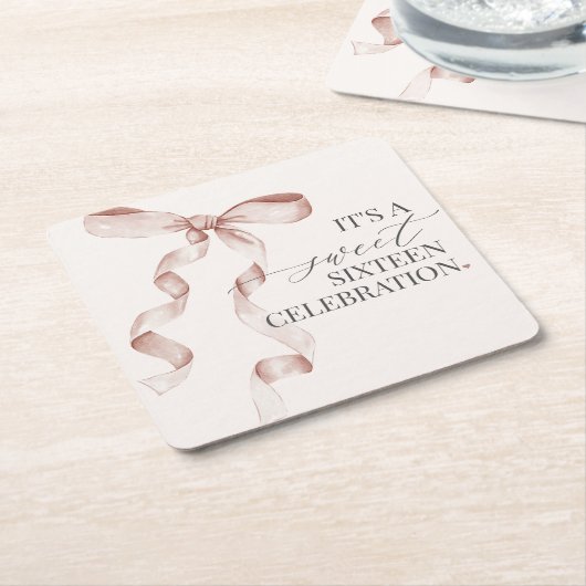 ベージュコケットボウスウィート16誕生日パーティードコール スクエアペーパーコースター (アングル)