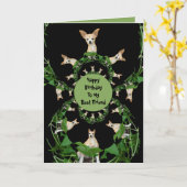 ベージュサイケデリックチワワユーモアのある誕生日 カード (黄色い花)