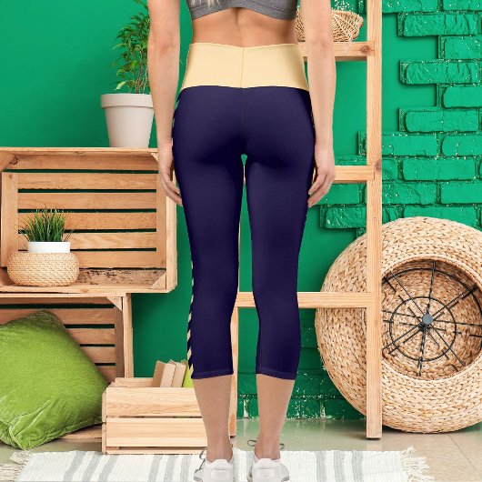 ベージュパーソナライズされたネイビーブルーペットキャットネーム文字おもしろい カプリレギンス