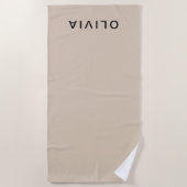 ベージュパーソナライズされたモノグラム ビーチタオル (正面)