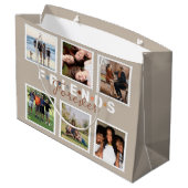 ベージュフレンズモダンフォーエバーフォトコラージュ ラージペーパーバッグ (裏面アングル)