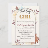 ベージュフローラエレガント甘い女の子ベビーシャワー 招待状 (正面)
