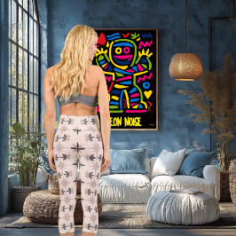 ベージュフローラスターパターカスタム:文字とロゴ。 カプリレギンス