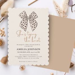 ベージュボウ彼女は結び目ブライダルシャワー 招待状