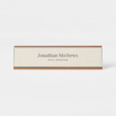 ベージュリネンクレメテクスチャシンプルモノグラエレガントム デスクネームプレート (正面)