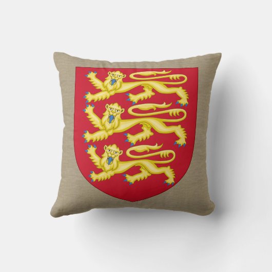 ベージュ王室のリネンのイギリスのフェイク武器 クッション (裏面)