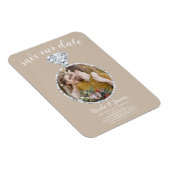 ベージュ結婚のリングや輪きらきら光る写真日付を保存 マグネット (右側)