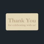 ベージュ色ありがとうステッカー結婚またはギフトラベル ラベル<br><div class="desc">これらのカスタムベージュ色とベージュのステッカーを結婚式の引き出物やギフトラベルとして使用することも、また別の目的のために文字を使用することもできます。このステッパーソナライズされたク感謝していラベルは、ベージュ色の背景にベージュの文字を備えている。デフォルトの文字には「お世話祝になっております」と表示されているが、文字注文ページで簡単に変更できる。私たちの店で調整されたカスタムベージュ色封筒、カード、文房具やその他の商品をチェックすること。</div>