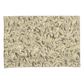 ベージュ色の壁の質感に見える 枕カバー (正面右)