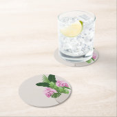 ベージュ花瓶の熱帯メディニラピンクの花 ラウンドペーパーコースター (インサイチュ)