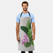 ベージュ花瓶名の熱帯メディニラピンクの花 エプロン (着用した状態)
