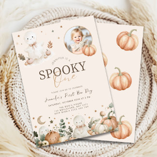 ベージュ ハロウィン スプーキー 1歳の誕生日 招待状