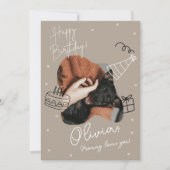 ベージュ 現代ペットの写真 誕生日カード 招待状 (正面)