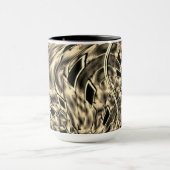 ベージュ、鏡の強い色合いで曲がっている マグカップ (中央)