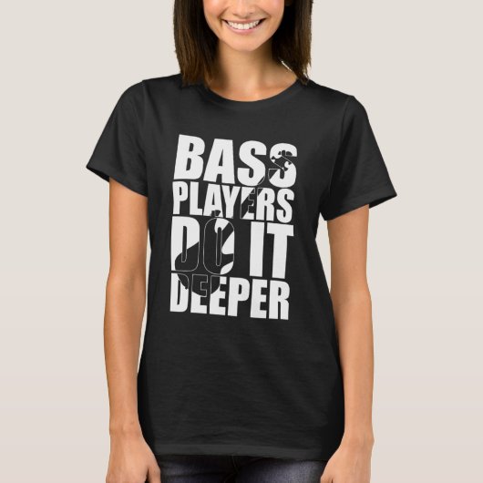 ベースの選手が深く行う Tシャツ (正面)