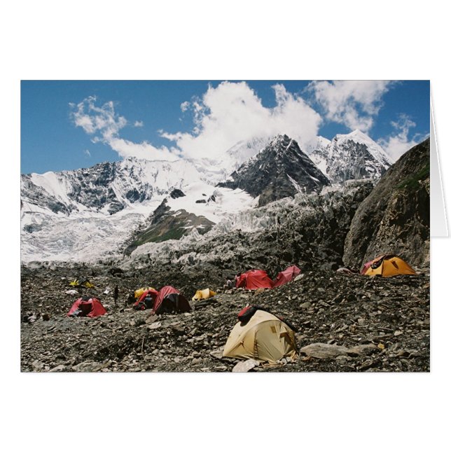 ベースキャンプ (正面横)