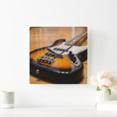 ベースギター スクエア壁時計 (ホーム)