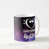 ベースクレフ、 音符記号ハートパープルネブララブギター コーヒーマグカップ (正面右)