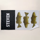 ベース魚釣りスモールマウスメンズスポーツ名 ビーチタオル (正面)