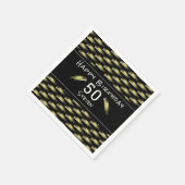 ベース魚釣り50th誕生日ブラックメンパーソナライズされた スタンダードカクテルナプキン (角)