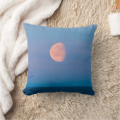 ベーリング海の上の月 |ロシア極東 クッション (ブランケット)