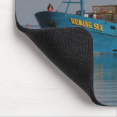 ベーリング海、オランダ港、AKのカニのボート マウスパッド (コーナー)