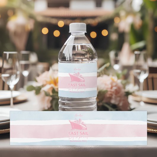 ベールの前のピンク色の最終セイルバチェロレッテ ペットボトルラベル