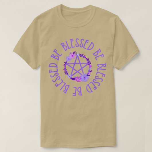 ベ賛美パープルフローラ星形五角形ウィッカ信者異教のチェ Tシャツ (デザイン正面)