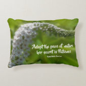 ペイシャンス引用文ホワイ感動的トフラワー  アクセントクッション (正面)