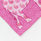 ペイズリーゾウ – アイスピンクと明るい赤紫色 フリースブランケット (角)