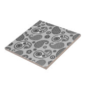 ペイズリーパターン、グレー、白黒 タイル (側面)