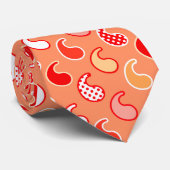 ペイズリーモダンパターン、コーラルオレンジとホワイト ネクタイ (ロール)