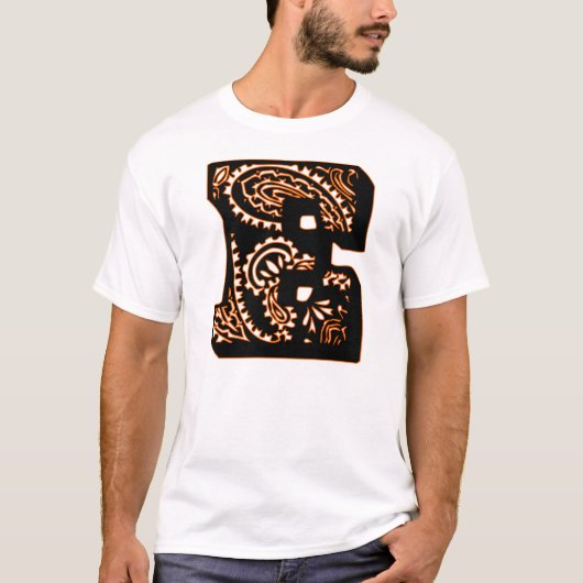 ペイズリーモノグラム – E Tシャツ (正面)