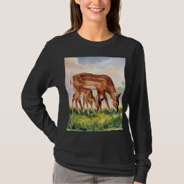 ペイントしたシカの親子 Tシャツ