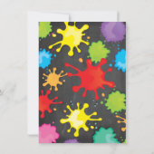 ペイントボール誕生日パーティーの黒板背景 招待状 (裏面)