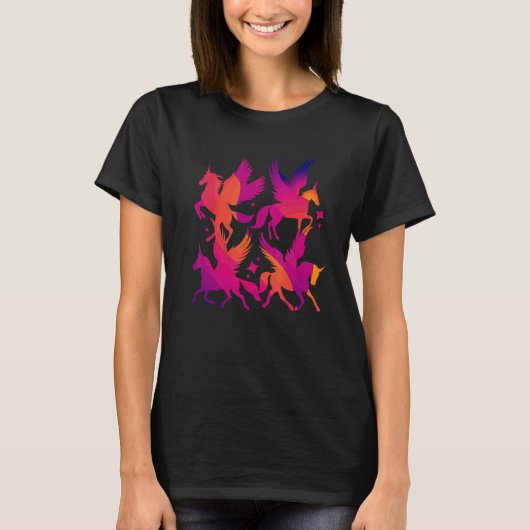 ペガサス ユニコーン 馬 神話の生き物 ペガソス Tシャツ (正面)