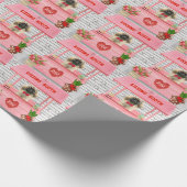 ペキゲスドッグバレンタインデーキスをするブース ラッピングペーパー (角)