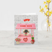 ペキニーズの犬 バレンタインデーのキッシングブース カード (黄色い花)